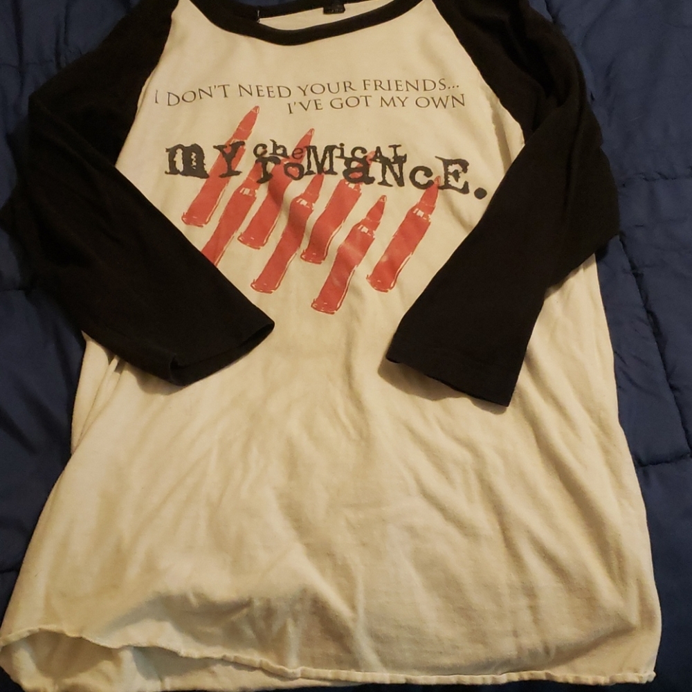 3/4 sleeve shirt